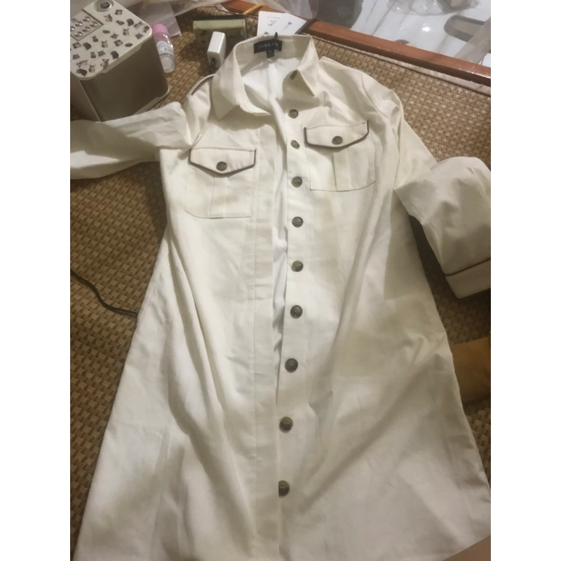 Linen shirt hiệu 2ND DATE size M có bẩn những giặt ra được ạ (có thể hỗ trợ giặt sạch) 469994