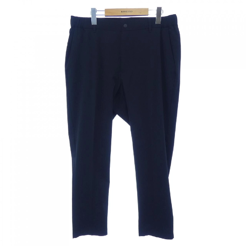 Quần UNTRACK - Hàng hiệu Authentic 895082