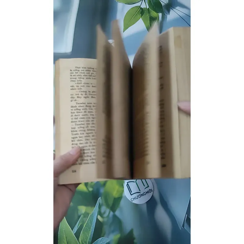 [MIỄN PHÍ BỌC SÁCH] [XƯA] Con Tàu Trắng (1982) - Chingiz Aitmatov 997666