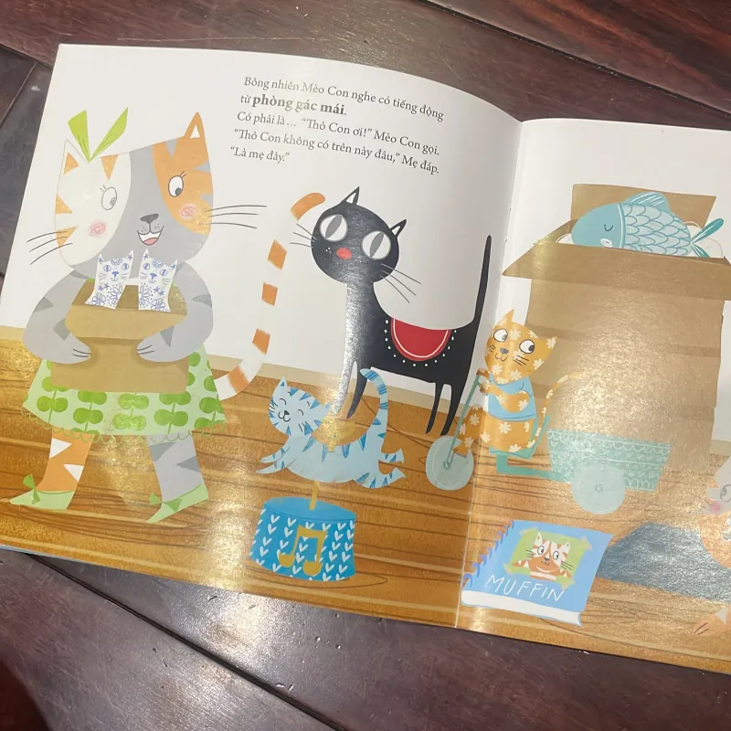 THỎ CON TRỐN ĐÂU NHỈ - hộp háo hức / sách song ngữ  1028153