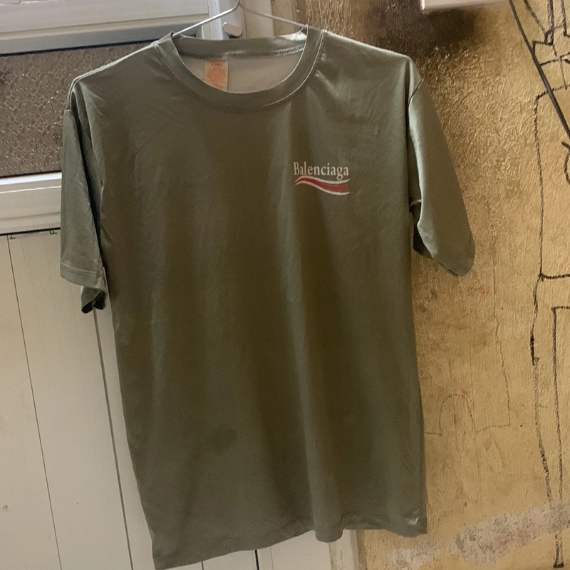 Áo phông Balenciga xanh rêu hot 517395