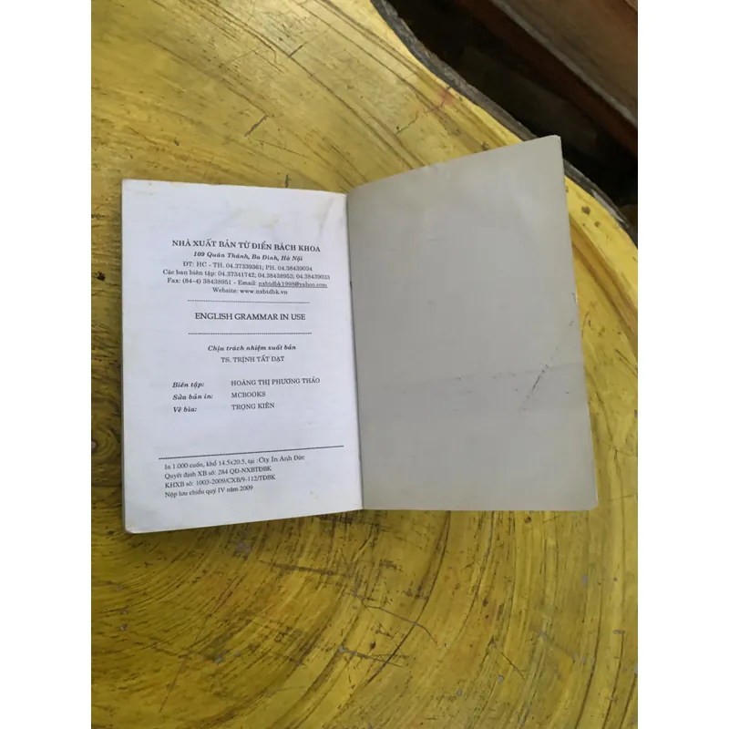 ENGLISH GRAMMAR IN USE 136 ĐỀ MỤC NGỮ PHÁP TIẾNG ANH 737694