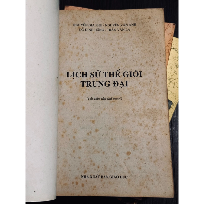 Combo 4c lịch sử thế giới 498849