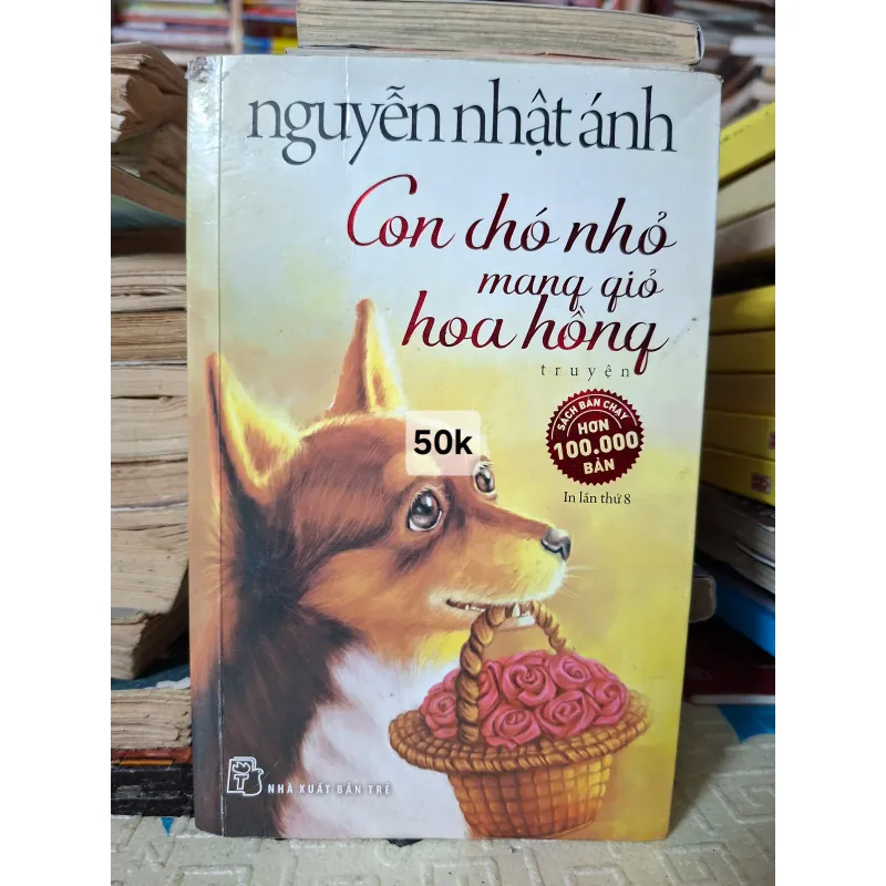 Con chó nhỏ mang giỏ hoa hồng 1037103