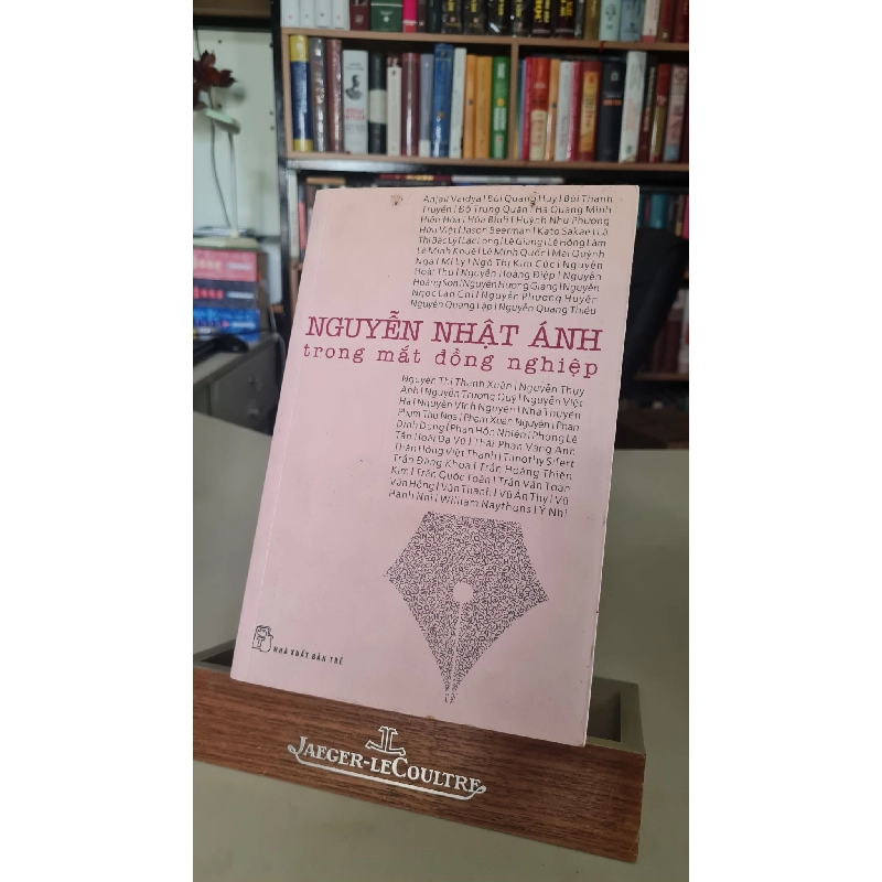 Nguyễn Nhật Ánh trong mắt đồng nghiệp Sách văn học STB0302 908733