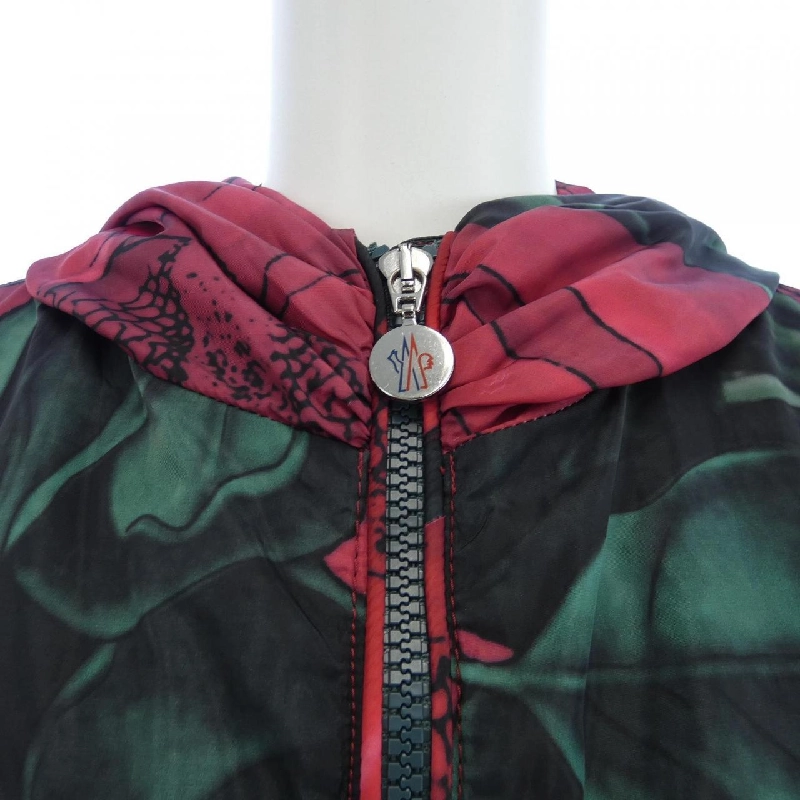 Áo khoác MONCLER MARS 631673