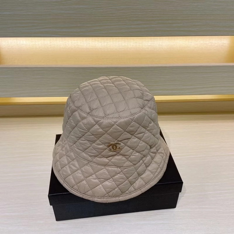 Mũ bucket chanel  521840