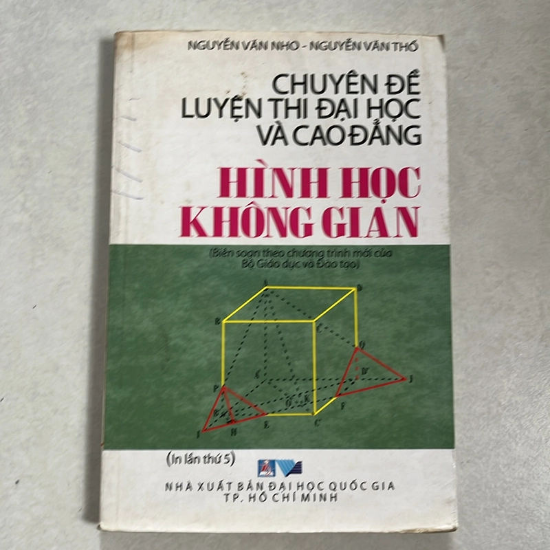 Chuyên đề luyện thi đại học và cao đẳng HÌNH HỌC KHÔNG GIAN — 2010s 496167