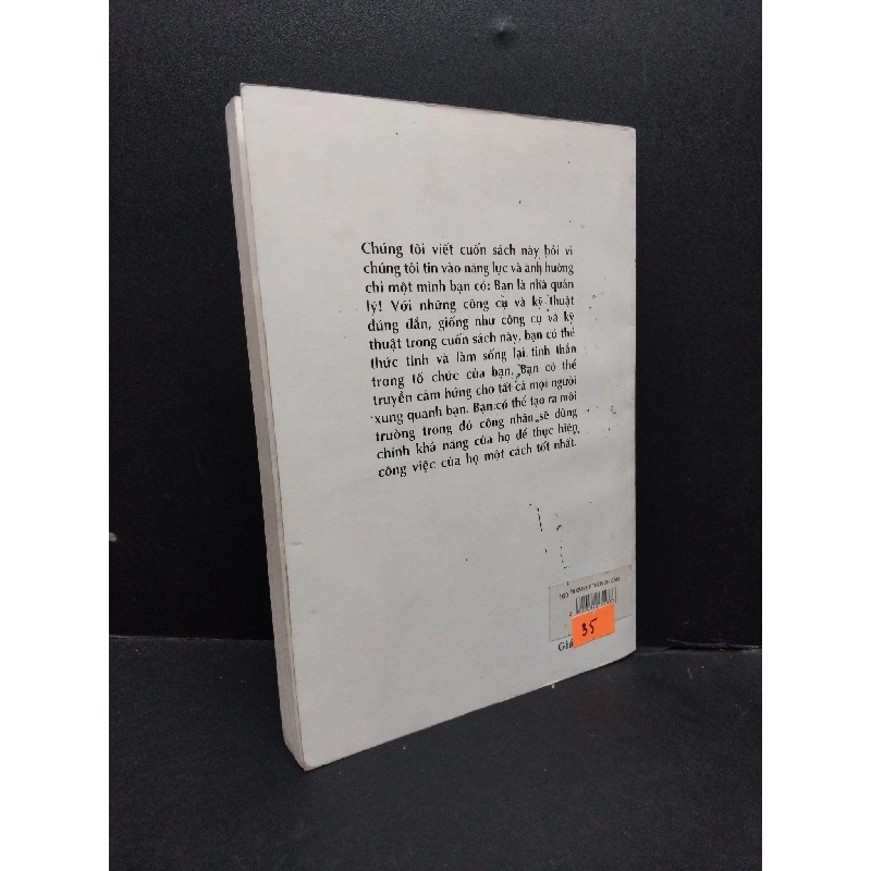 Bí quyết truyền cảm hứng làm việc cho cấp dưới mới 70% bẩn bìa, ố nhẹ, tróc bìa, tróc gáy 2001 HCM2410 Annebruce, J.S.Pspitone KỸ NĂNG 917868