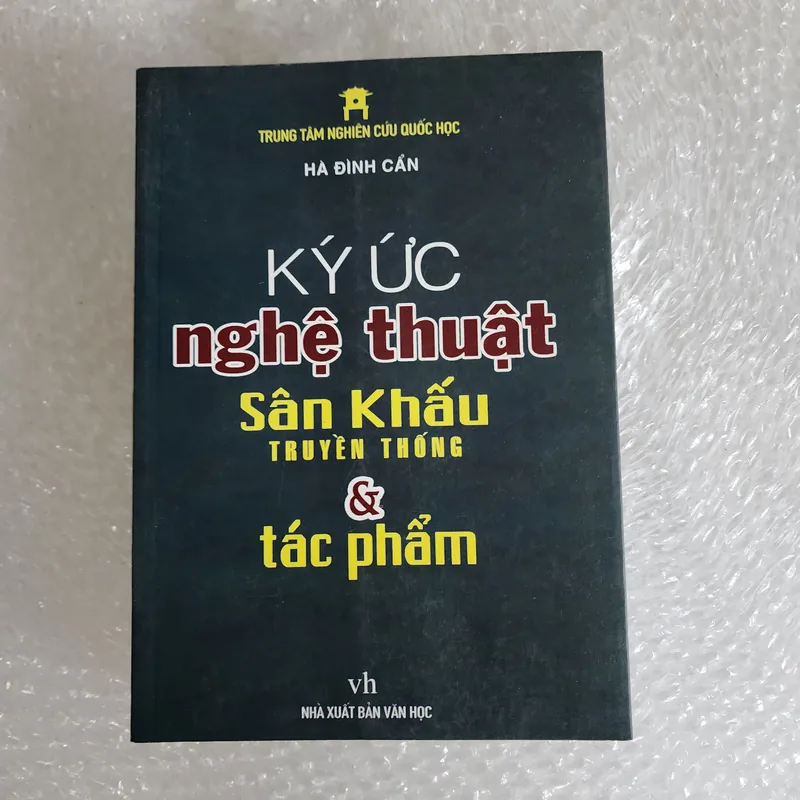 Ký ức nghệ thuật sân khấu truyền thống và tác phẩm | Hà đình cẩn 688257