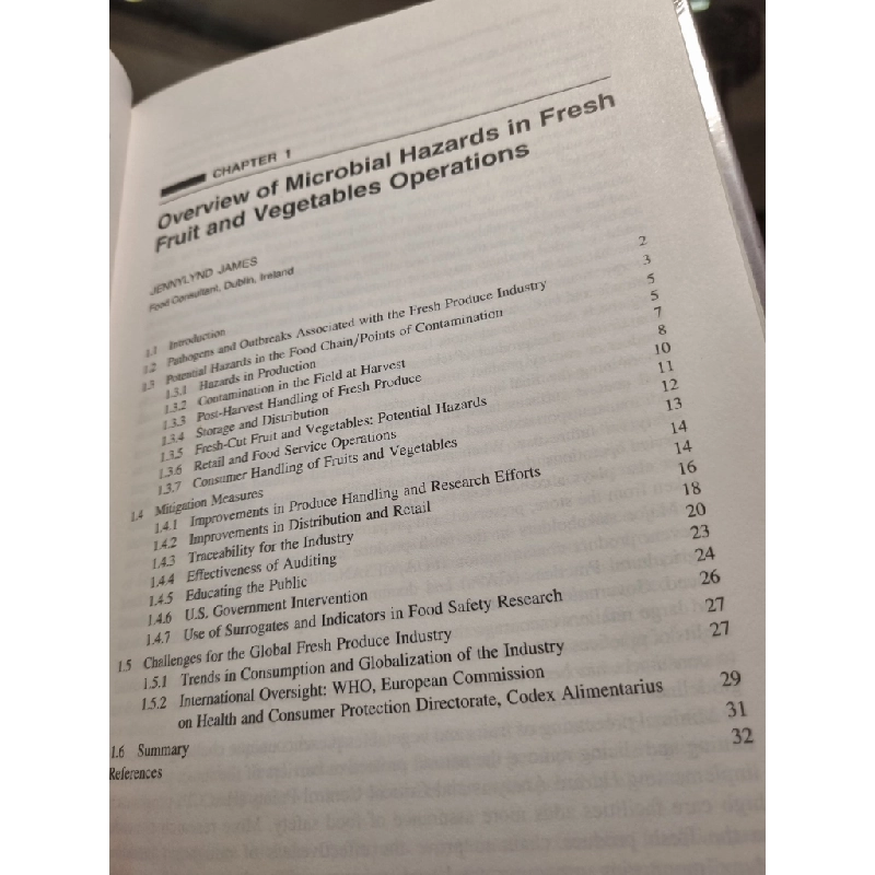 MICROBIAL HAZARD IDENTIFICATION IN FRESH FRUITS AND VEGETABLES (EDITED BY JENNYLYND JAMES) 132961