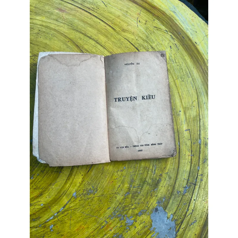 TRUYỆN KIỀU - NGUYỄN DU 733130