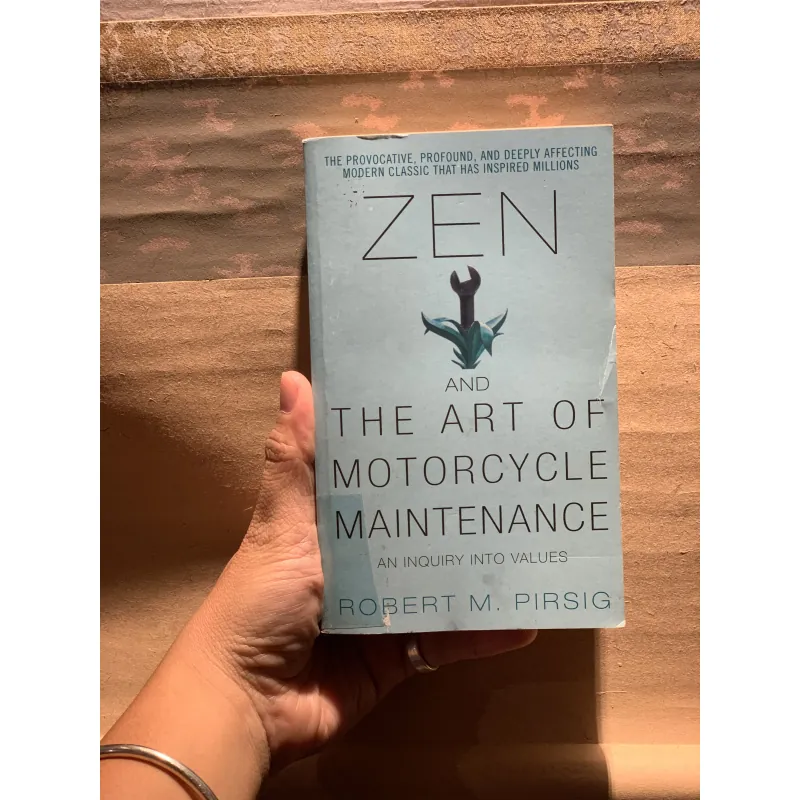 ZEN AND THE ART OF MOTORCYCLE MAINTENANCE 976195
