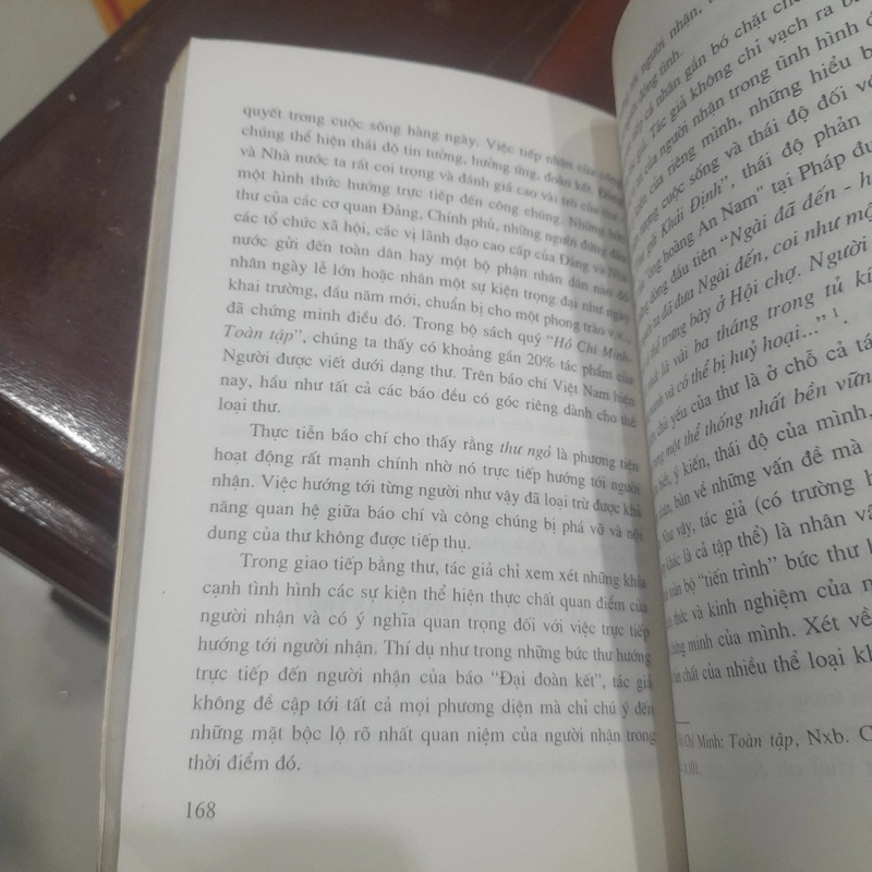 Trần Quang - CÁC THỂ LOẠI CHÍNH LUẬN BÁO CHÍ 357097