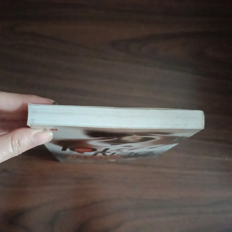 Những ý nghĩ đen tối 933975