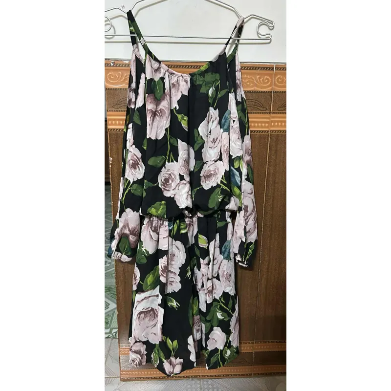 Jum hoa hở vai 782559