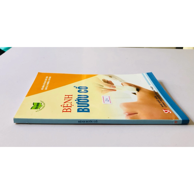 BỆNH BƯỚU CỔ- 140 trang, nxb: 2019 331027