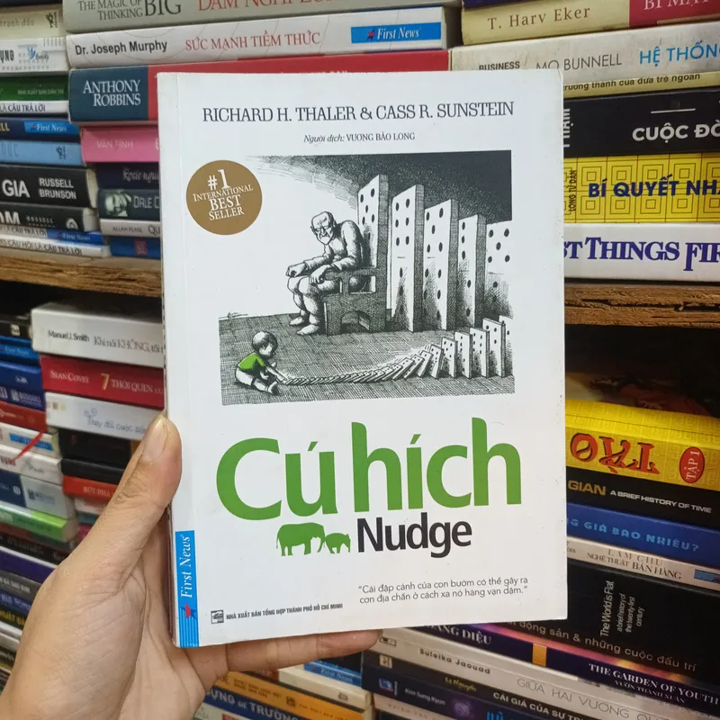 Cú Hích- Richard H. Thaler & Cass R. Sunstein 611840