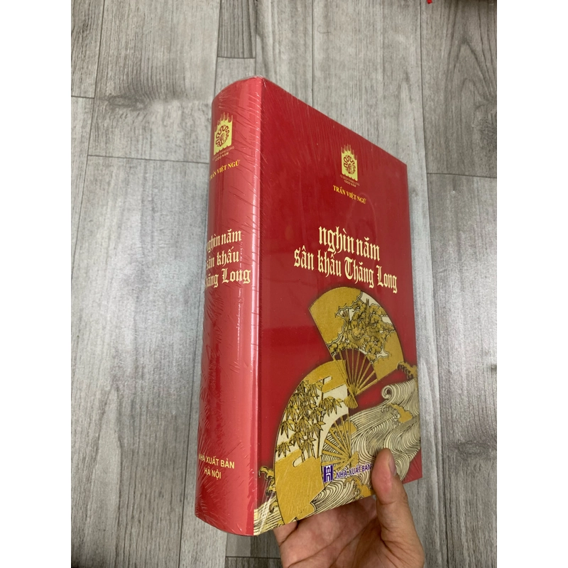 Nghìn năm sân khấu thăng long. Nguyên seal. 1a1 509611