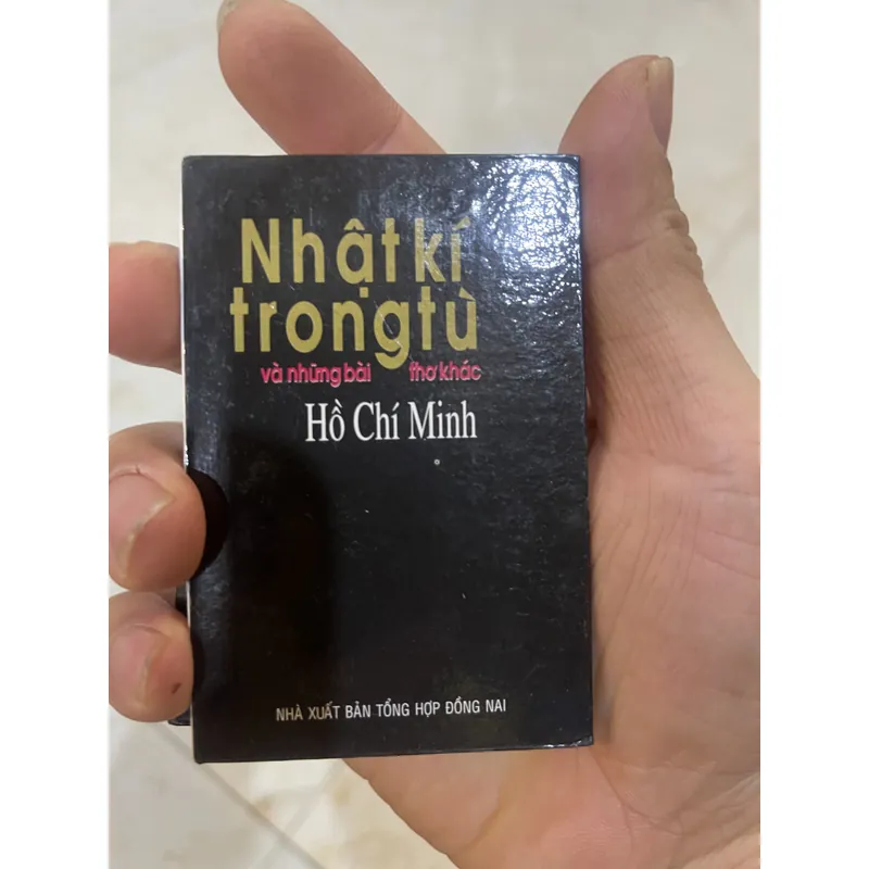 Nhật kí trong tù và những bài thơ khác Hồ Chí Minh  730552