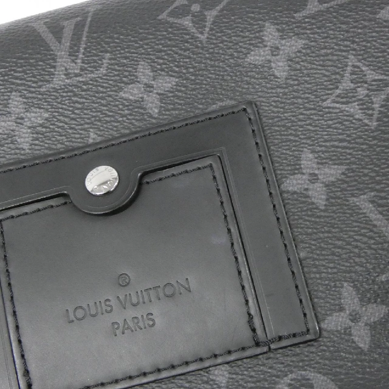 Túi xách vai Louis Vuitton Monogram Eclipse Messenger Voyage PM M40511 - Hàng hiệu Chính hãng 776482