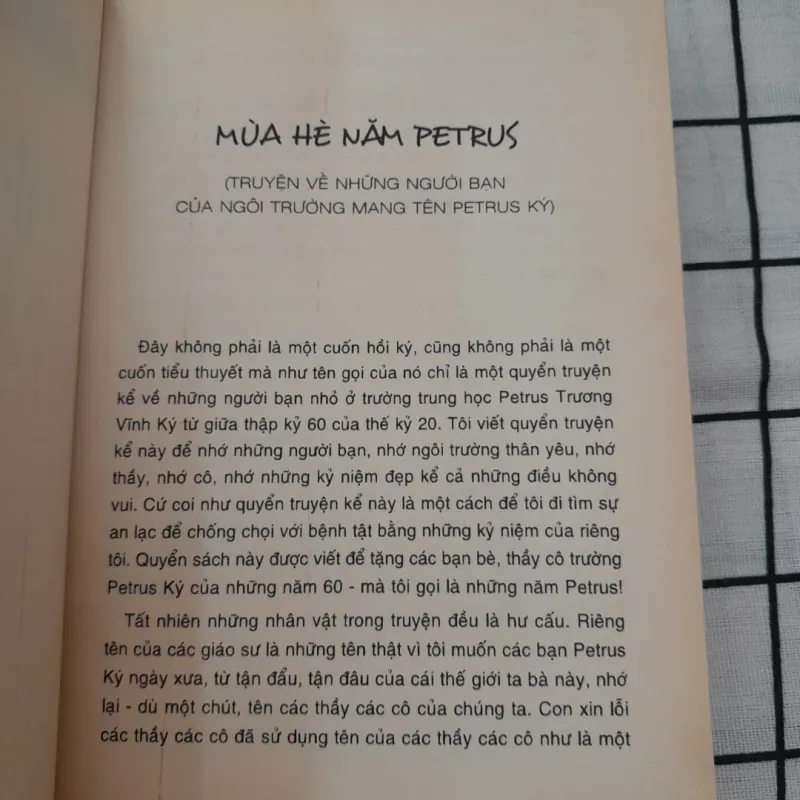 Nhà văn Lê Văn Nghĩa- Mùa hè năm Petrus. Nxb Trẻ 2014 573612