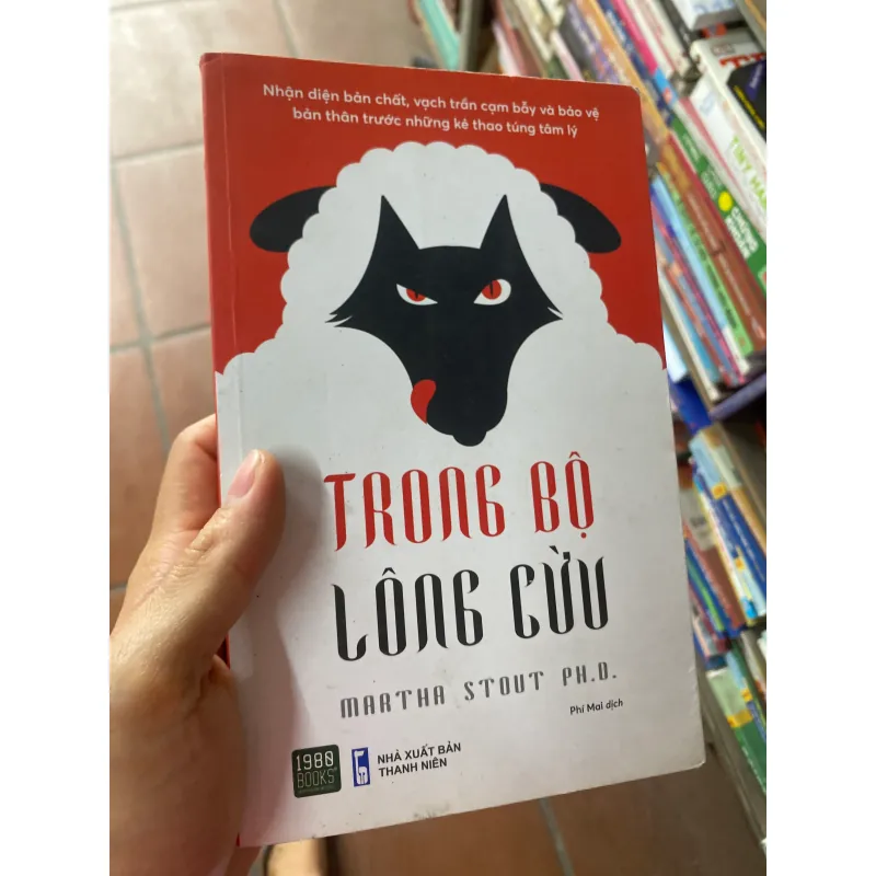 Sách Trong bộ lông cừu 308355