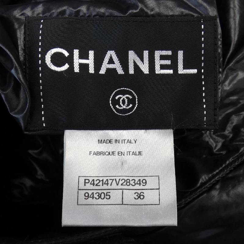 【Khuyến mãi】Áo khoác CHANEL 637921