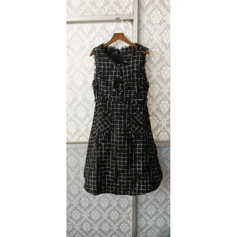 Áo dạ xịn, từ đầm đến áo khoác 989133