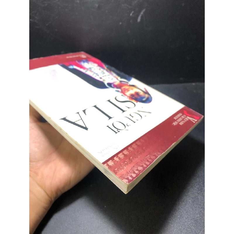 [59K/kg] Người Si La năm 2005 mới 70% ố bẩn bìa HCM1611 437063