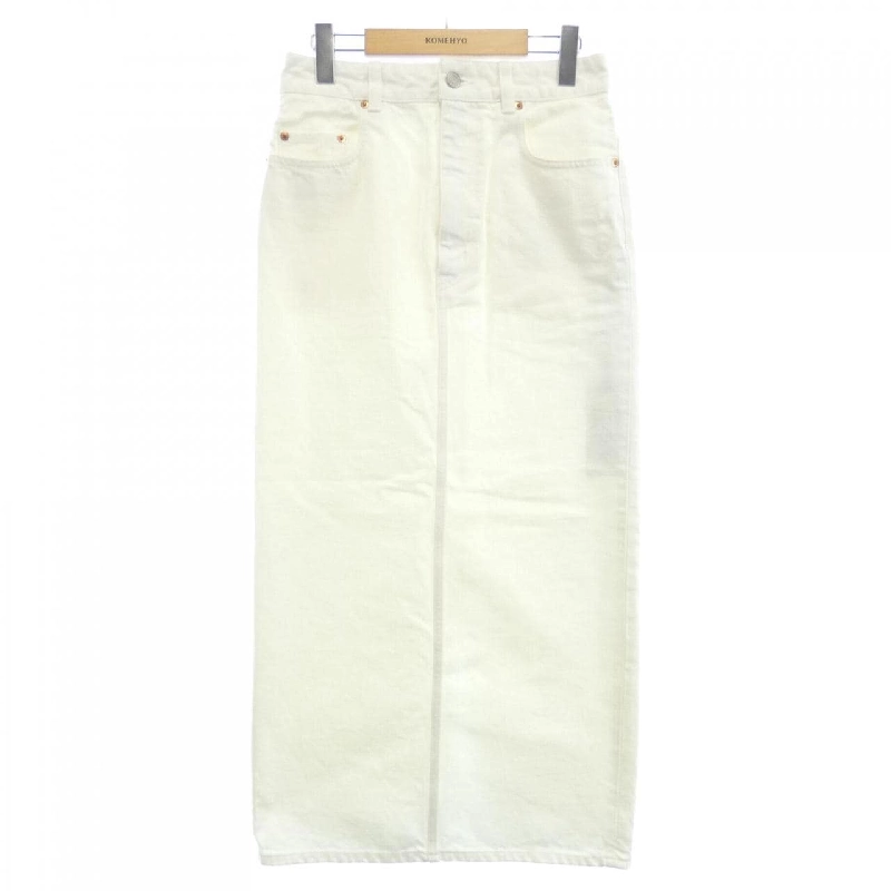 TẠI SAO KHÔNG PHẢI BÂY GIỜ Váy 648875