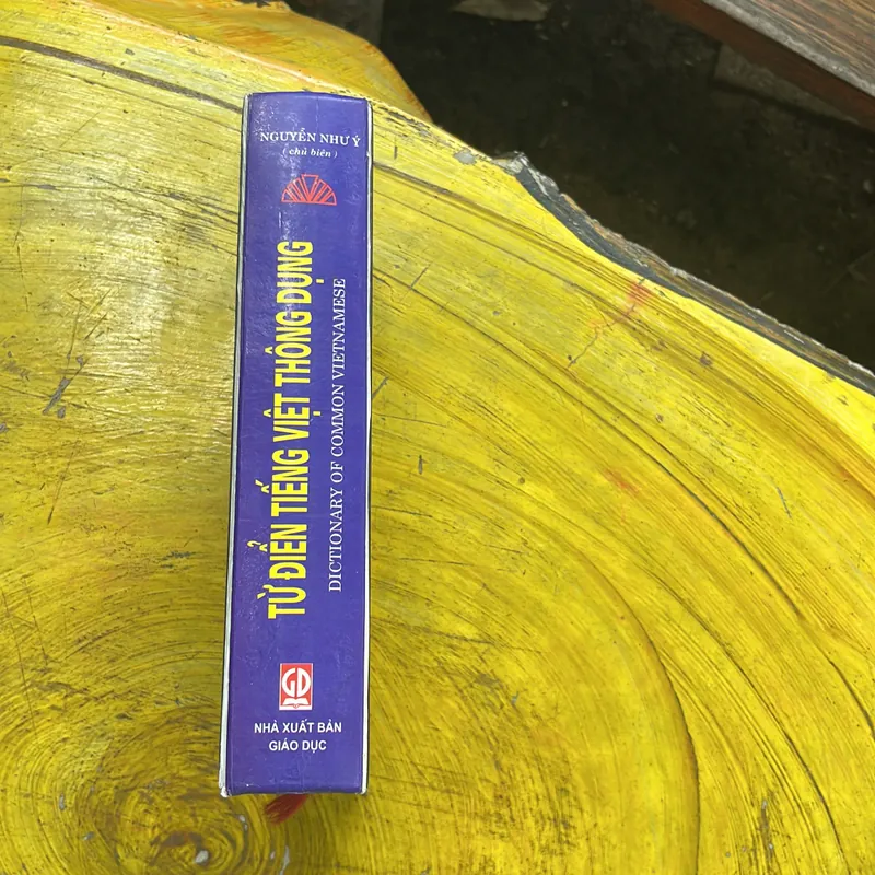 TỪ ĐIỂN TIẾNG VIỆT THÔNG DỤNG- NGUYỄN NHƯ Ý CHỦ BIÊN 697865