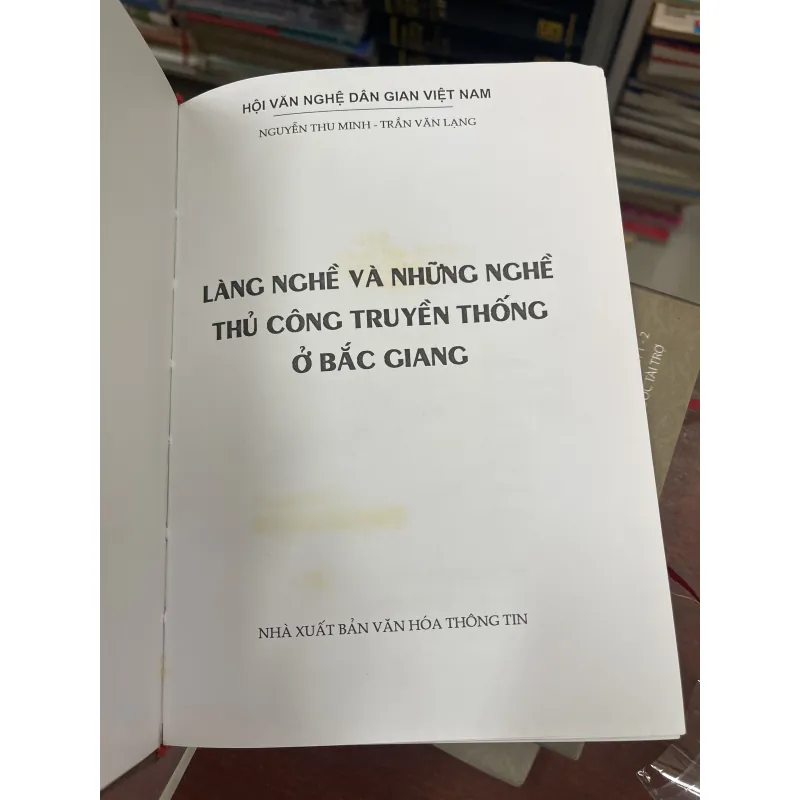 LÀNG NGHỀ VÀ NHỮNG  NGHỀ THỦ CÔNG TRUYỀN THỐNG Ở BẮC GIANG 937182