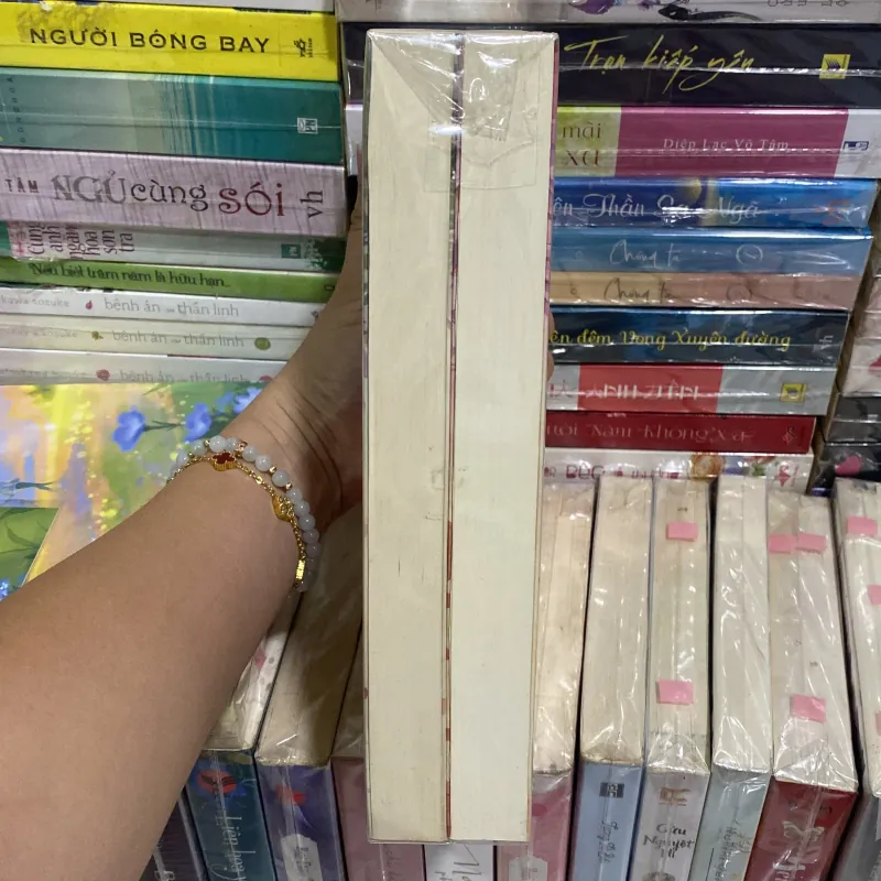 Trăm năm gắn bó, một lời hẹn ướ  1006797