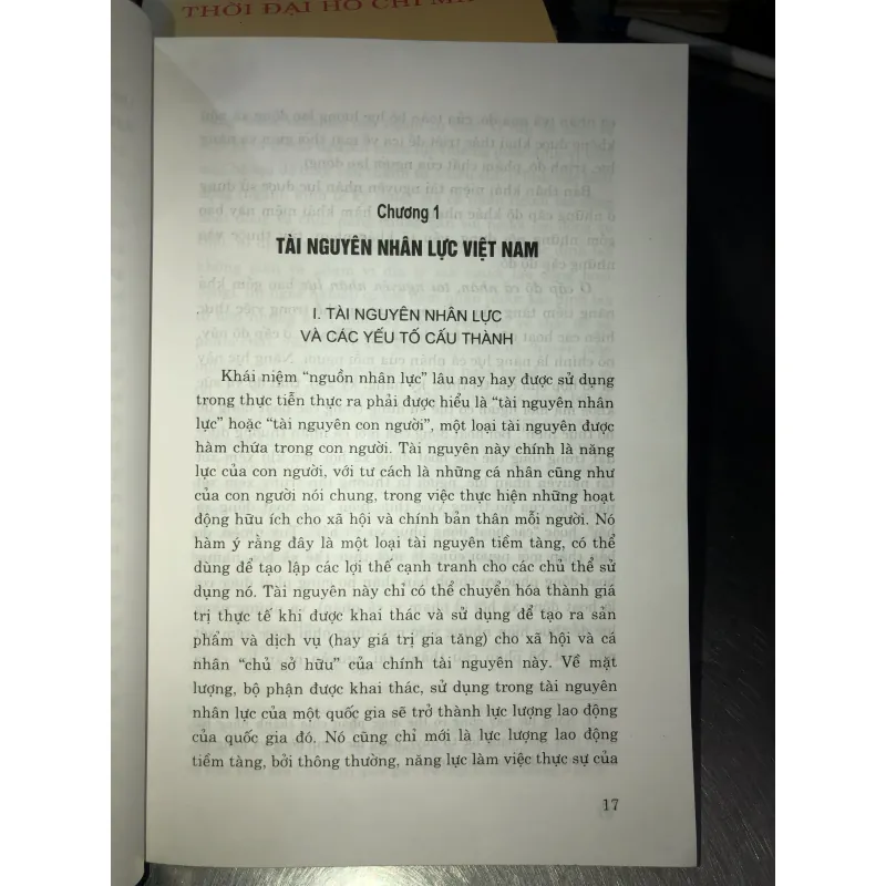 Khai thác và phát triển tài nguyên nhân lực Việt Nam 756088