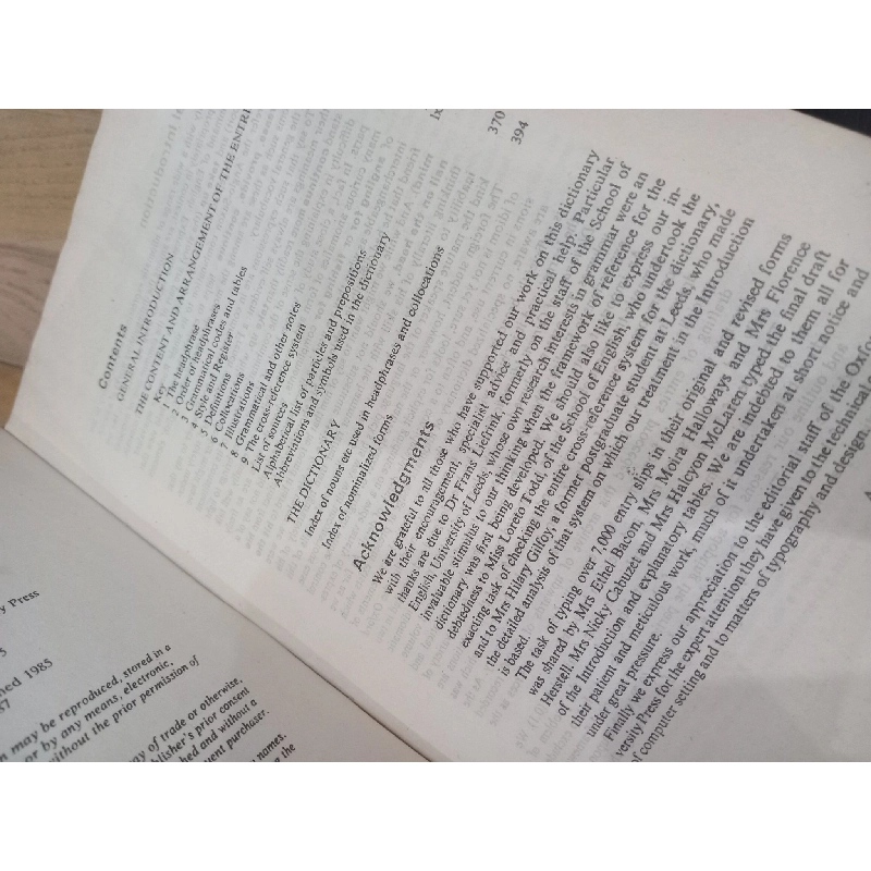 Oxford dictionary of current idiomatic English 563487