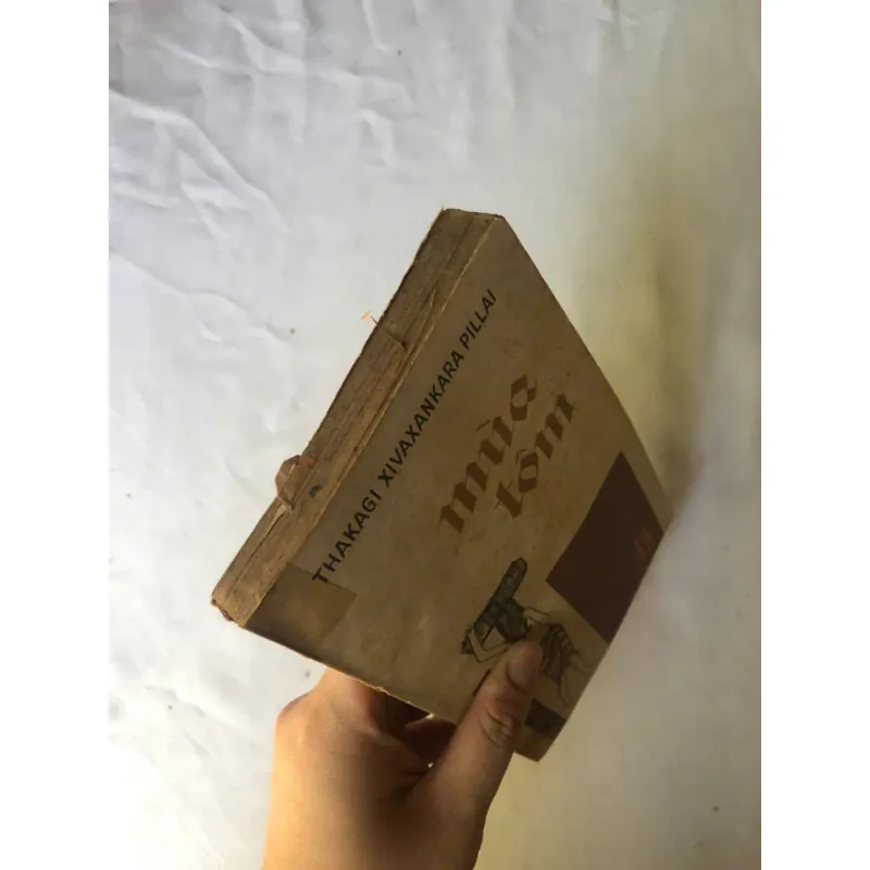 Mùa Tôm - Thakazhi Sivasankara Pillai 1002689