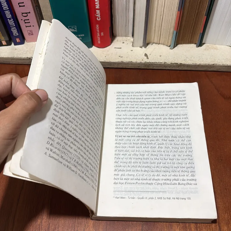 II Sách Kinh Tế: Tiền Tệ Và Ngân Hàng - PGS.TS. Lê Văn Tề, TS. Ngô Hướng - 2000 778177