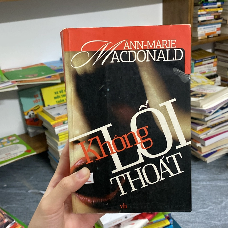 Không lối thoát- Ann-marie macdonald 528862