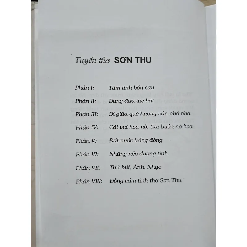 Tuyển thơ Sơn Thu: Đi giữa quê hương vẫn nhớ nhà 571632