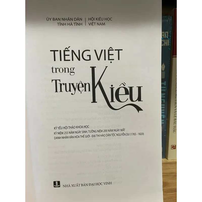 Tiếng Việt trong truyện Kiều  1024704