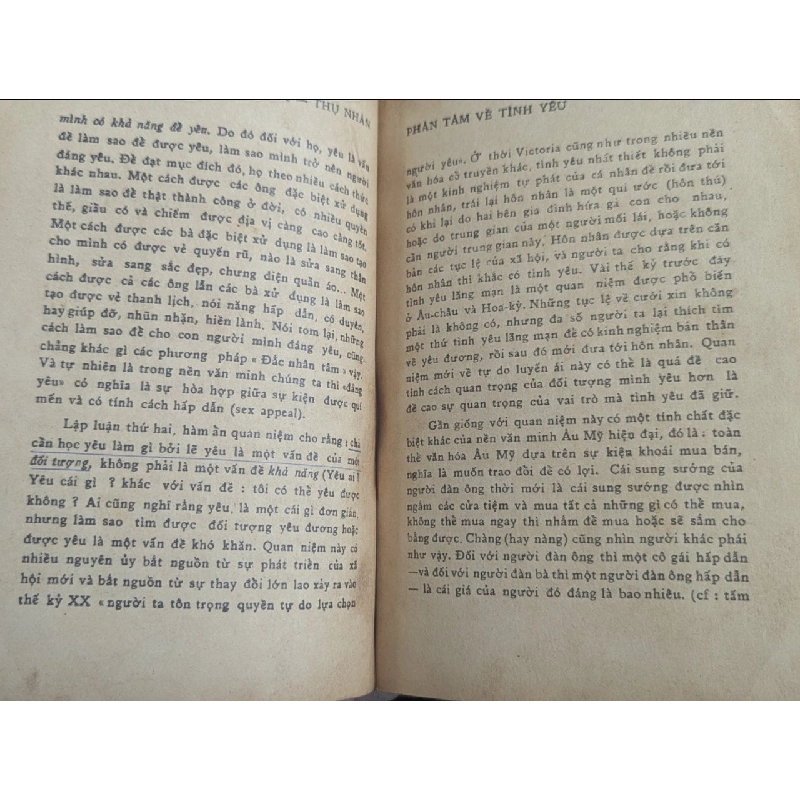 Phân tâm học về tình yêu - Erich Fromm 126509