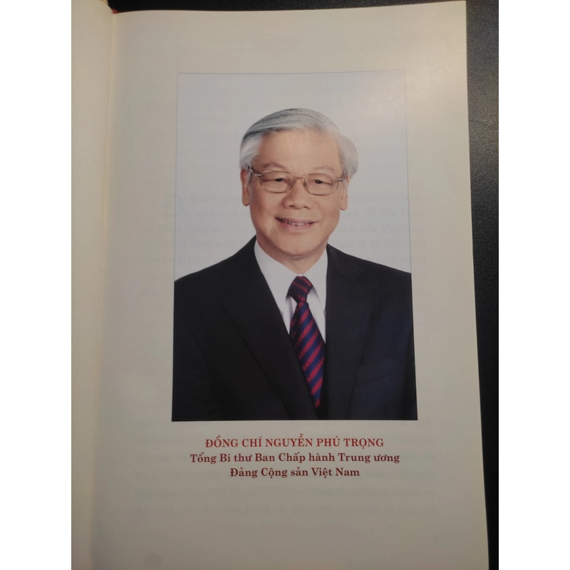 Sách của TBT Nguyễn Phú Trọng, mới 97% 326158