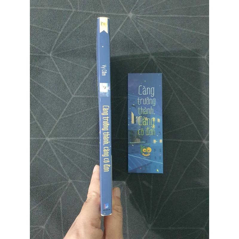 "Càng trưởng thành càng cô đơn" - Vy Cầm 492780