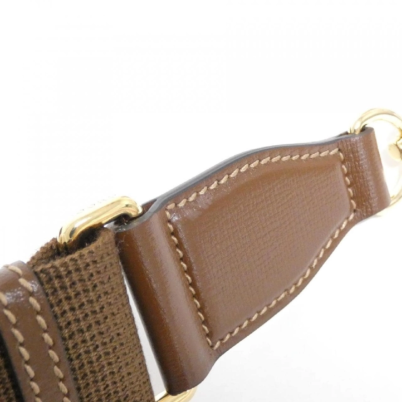 Túi Gucci 674155 92THG 618539