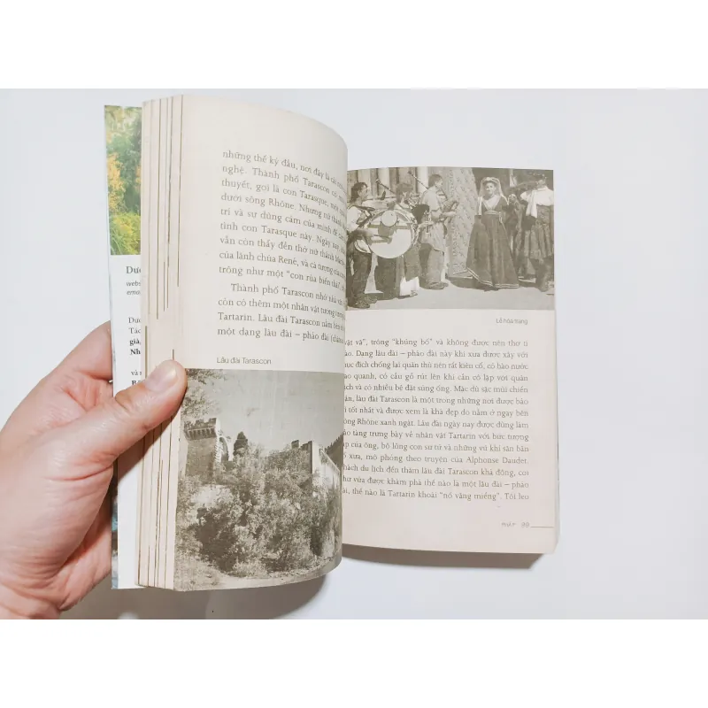 Venise Và Những Cuộc Tình Gondola 780100