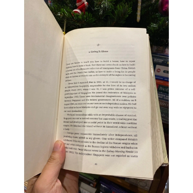 FROM THIRD WORLD TO FIRST : THE SINGAPORE STORY 1965 - 2000 - Memoirs of Lee Kuan Yew 159223