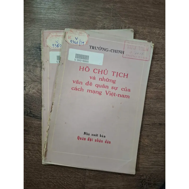 Hồ Chủ tịch và những vấn đề quân sự của cách mạng Việt Nam - Trường-Chinh 718339