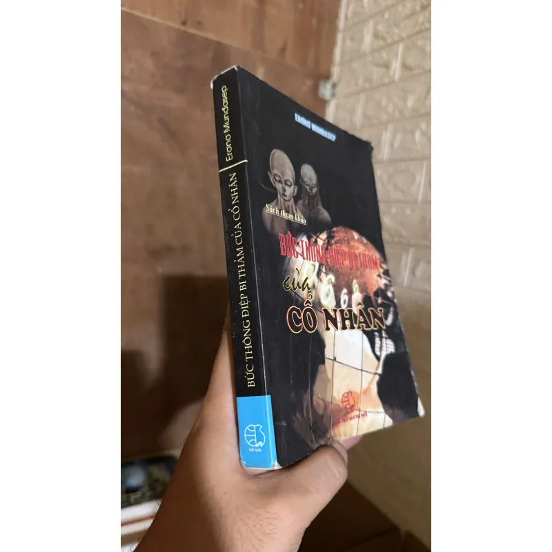 Sách hiếm về tâm linh Bức thông điệp bi thảm từ cổ nhân 721149