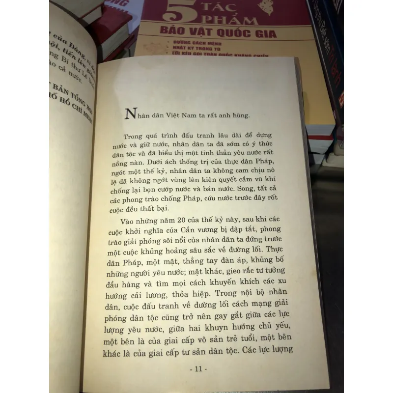 Dưới lá cờ vẻ vang của đảng vì độc lập, tự do vì … 999455
